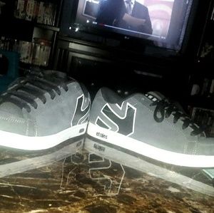 Size 7 Mens Etnies